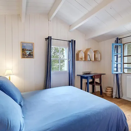 Maison Traditionnelle A L'ile D'yeu